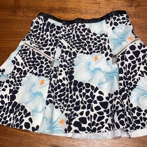 The CUTEST light blue floral print mini skirt